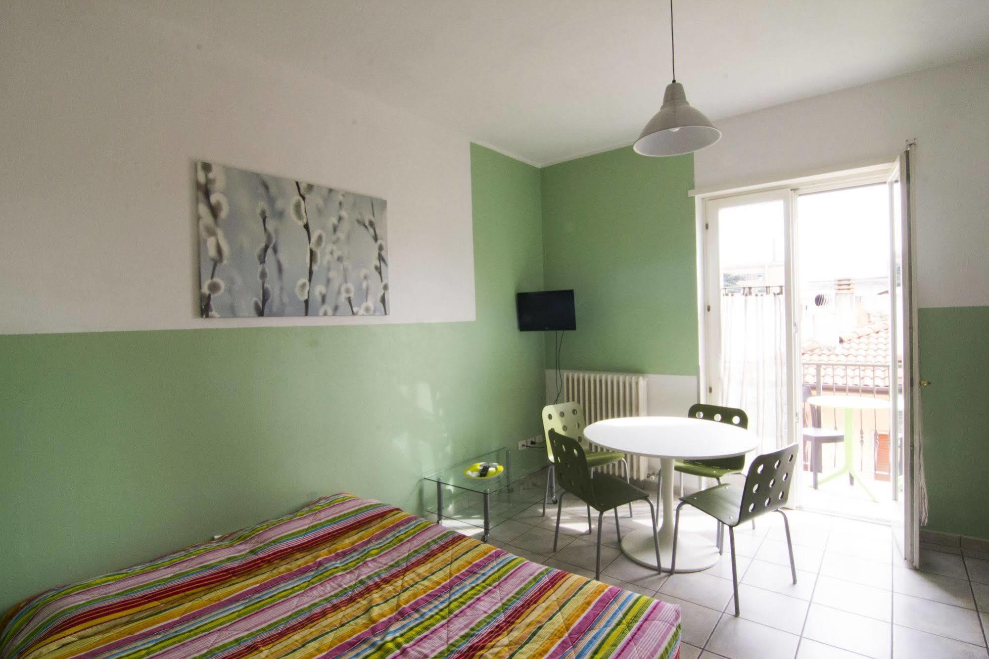 Residence Verona Inn Luaran gambar