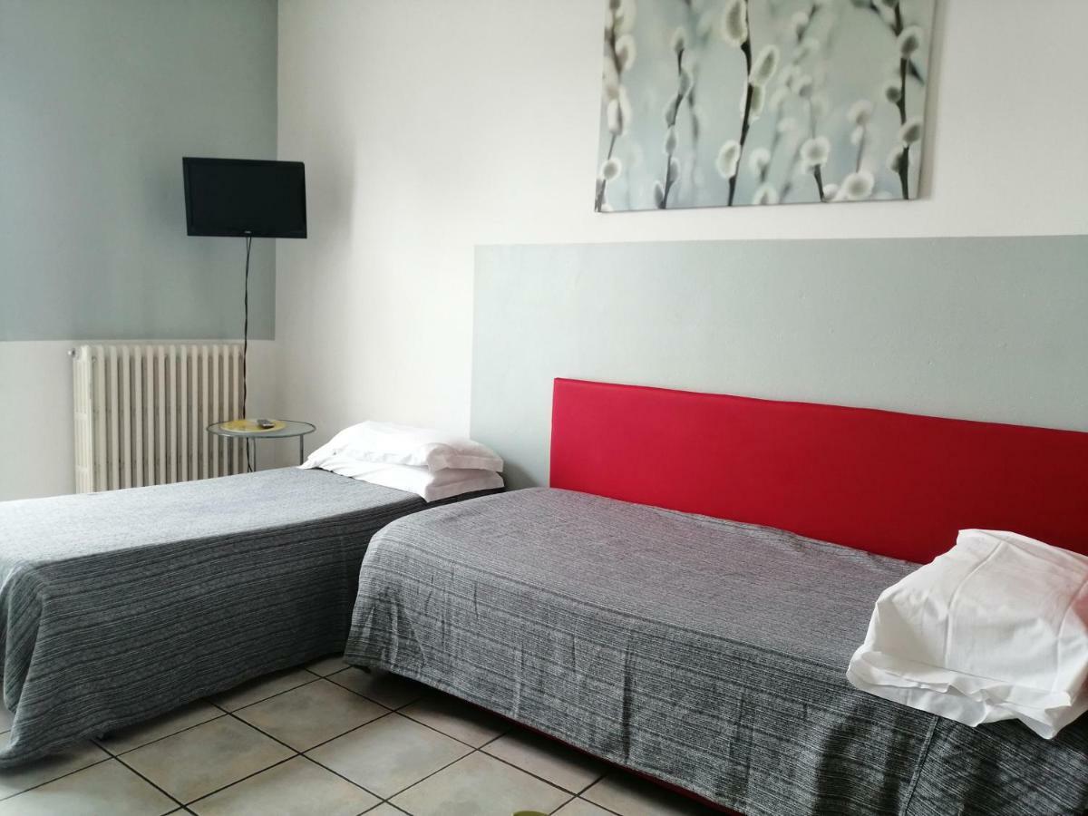 Residence Verona Inn Luaran gambar